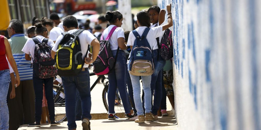 governo-aumenta-em-mais-de-1-milhao-vagas-em-escolas-de-tempo-integral